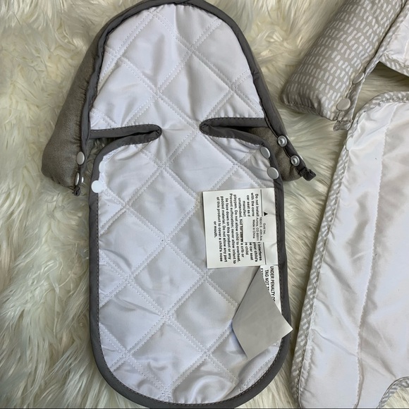 Eddie Bauer Baby 2-in-1 Head Support - Picture 7 of 12